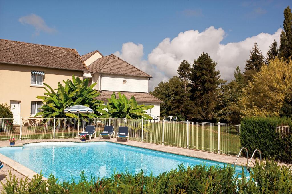 Logis Hotel Du Pont Neuf Le Veurdre Exteriér fotografie